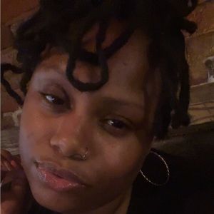 Meet your Posher, Vicky